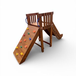 Tobogán con pasaje escalador